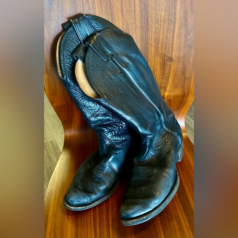 Black leather Olathe men’s boots